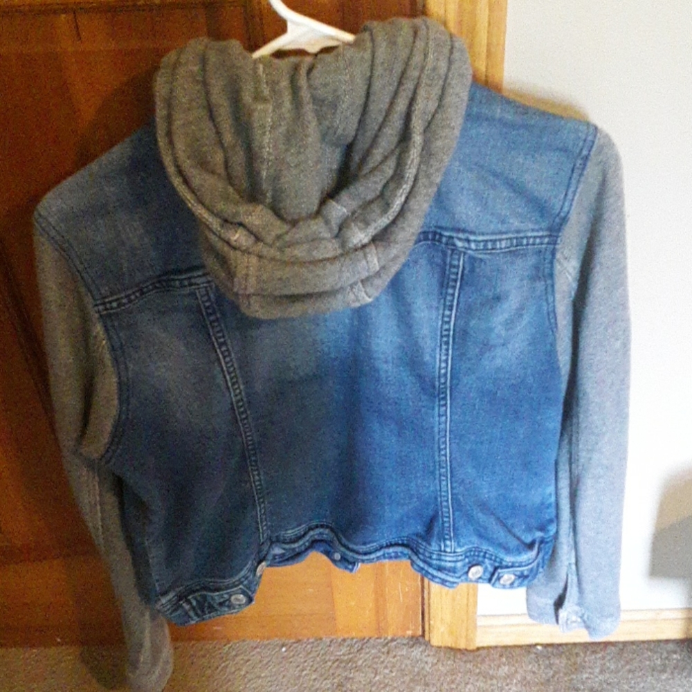 Jacket - Picture 3 of 3